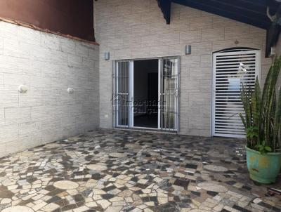 Casa para Venda, em Praia Grande, bairro Real, 2 dormitórios, 2 banheiros, 1 suíte, 2 vagas
