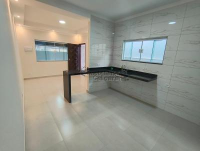 Casa para Venda, em Praia Grande, bairro Jardim Imperador, 2 dormitórios, 2 banheiros, 1 suíte, 2 vagas